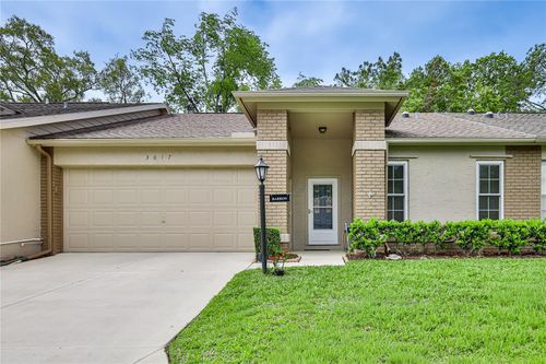3017 Whispering Pines Ct, Spring Hill, FL, 34606-7039 | Card Image