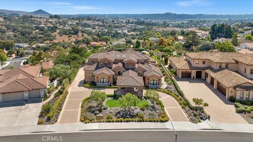 413 Via Bandolero, Arroyo Grande, CA, 93420 | Card Image