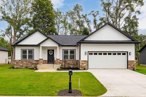 51670 Prescott Ave, South Bend, IN, 46637 | Card Image