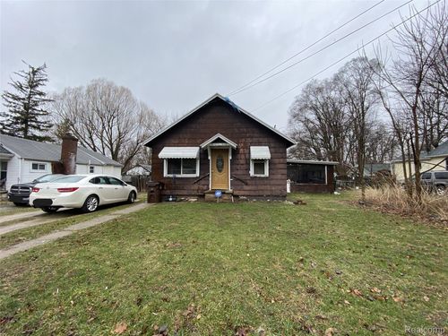 2120 Webster St, Lansing, MI, 48911-4629 | Card Image