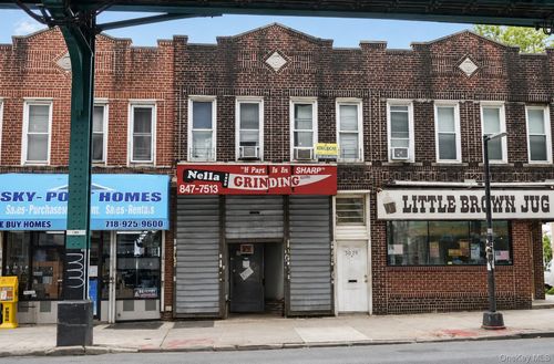 12404 Jamaica Ave, Richmond Hill, NY, 11418-2641 | Card Image