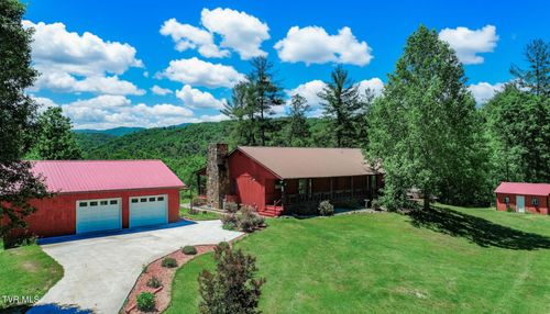 1211 Punkton Rd, Del Rio, TN, 37727-3117 | Card Image