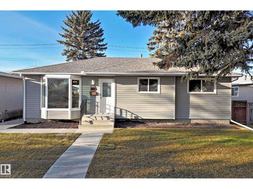 8108 163 St Nw, Edmonton, AB, T5R2N3 | Card Image