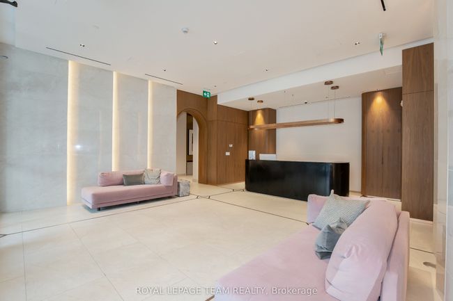 501 - 560 Rideau St, Condo with 0 bedrooms, 1 bathrooms and null parking in Ottawa ON | Image 4