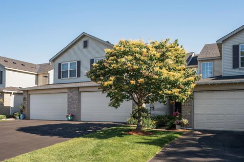 16612 90th Ave N, Maple Grove, MN, 55311-1557 | Card Image