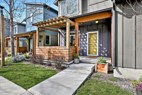 291 E Thurman Mill Ln, Garden City, ID, 83714-5171 | Card Image