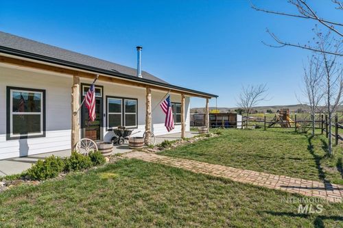 3011 Center Ave, Payette, ID, 83661-5393 | Card Image