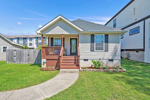 5704 Tennessee Ave, Nashville, TN, 37209-2045 | Card Image
