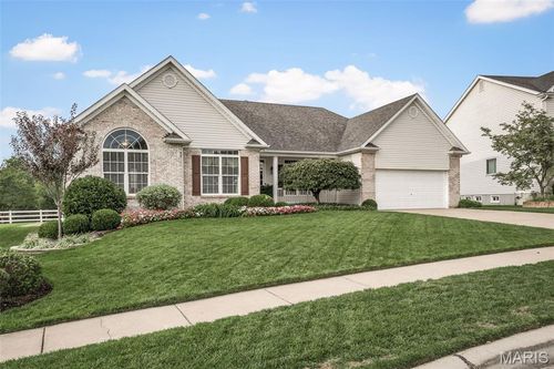 1031 Turtle Creek Dr, O Fallon, MO, 63366-5920 | Card Image