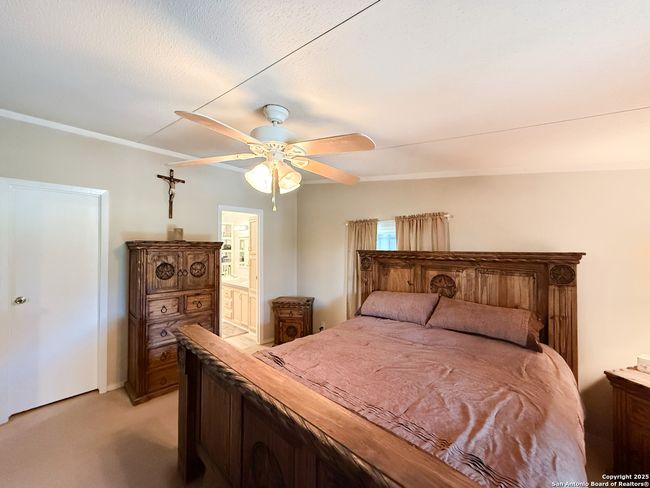 227 River Bluff Dr, House other with 5 bedrooms, 3 bathrooms and null parking in Lytle TX | Image 21