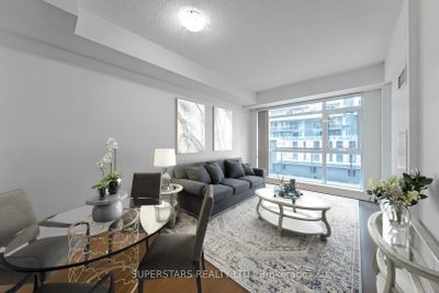 311 - 8110 Birchmount Rd, Condo with 1 bedrooms, 2 bathrooms and 1 parking in Markham ON | Image 2