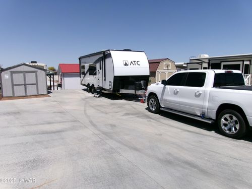 8224 Eagle Dr, Show Low, AZ, 85901 | Card Image