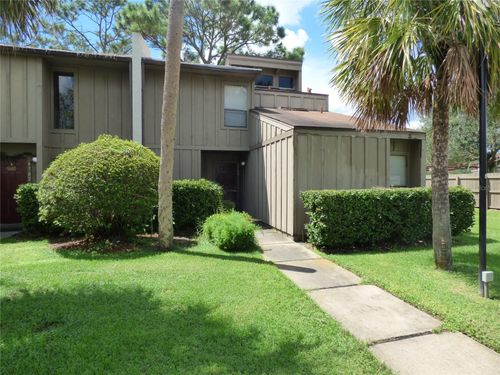 1512-4700 Jasmine Creek Ln, ORLANDO, FL, 32811-3716 | Card Image