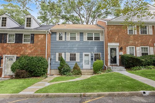 1206 Towne House Vlg, Islandia, NY, 11749-4814 | Card Image