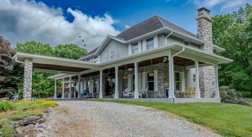 70 E High Point Ln, COLUMBIA, MO, 65203-9324 | Card Image