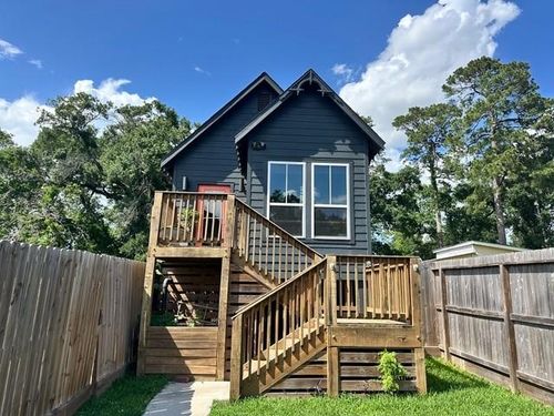 7341 Santiago St, Houston, TX, 77023-2538 | Card Image