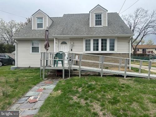 124 Nicholson Rd, MOUNT EPHRAIM, NJ, 08059-2021 | Card Image