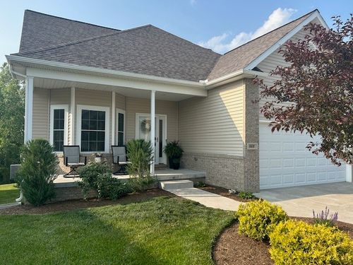 102-608 Fieldstone Dr, Erie, PA, 16509-8226 | Card Image