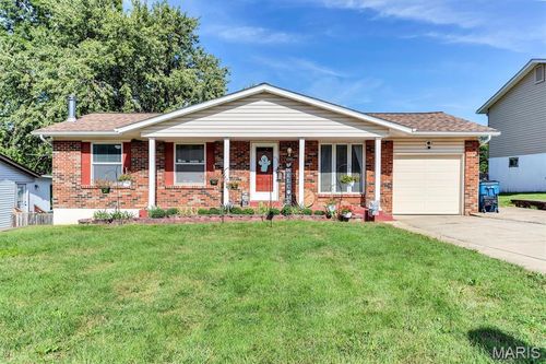 2292 Lincoln Dr, Arnold, MO, 63010-1609 | Card Image