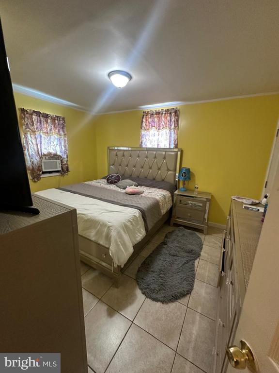 Commercial Sale in PHILADELPHIA 4