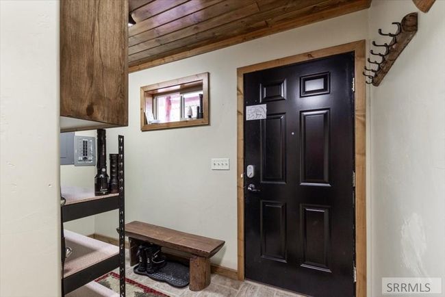 3568 S Beaver Springs Rd, House other with 3 bedrooms, 2 bathrooms and 6 parking in Island Park ID | Image 18