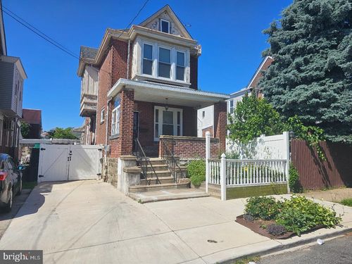 424 Fanshawe St, PHILADELPHIA, PA, 19111-4608 | Card Image