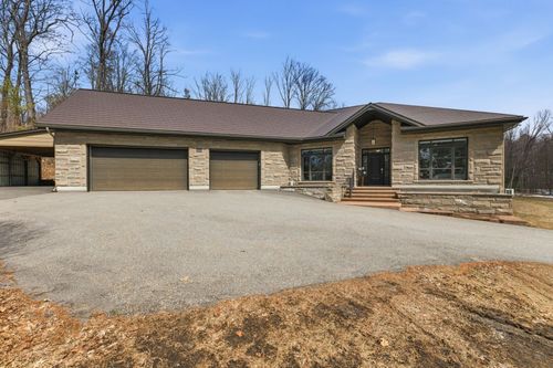 1414 Mtée Paiement, Val des Monts, QC, J8N7P7 | Card Image