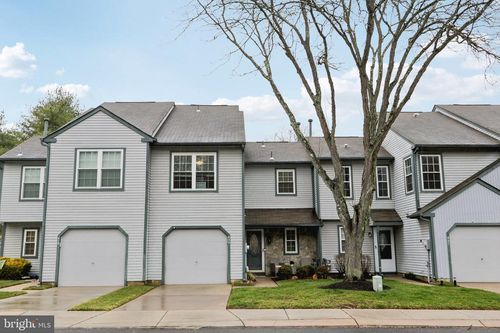 420 Jamestown Ct, MOUNT LAUREL, NJ, 08054-3722 | Card Image