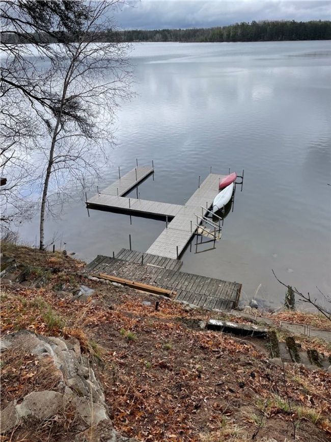 Sectioned aluminum dock with multiple slips. | Image 40