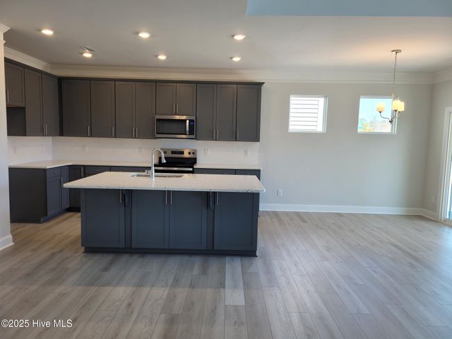 Kitchen | Image 9