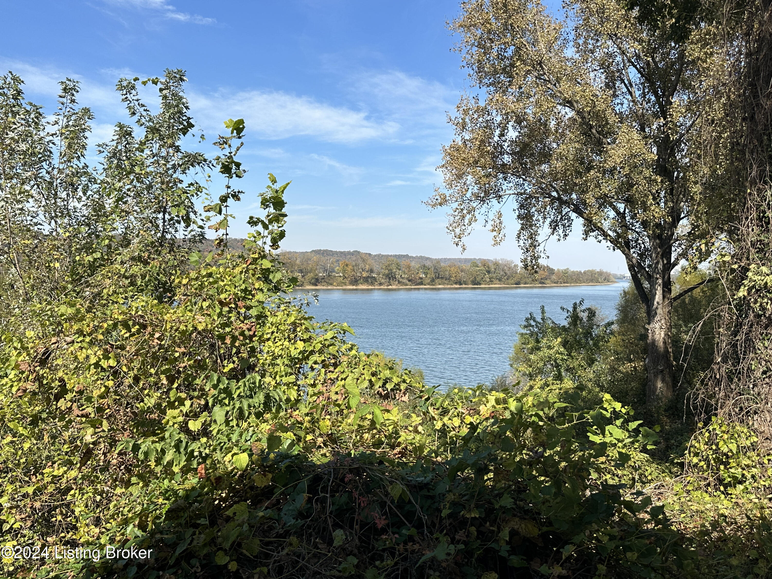 16810 Abbotts Beach Rd, For Sale in West Point Zoocasa