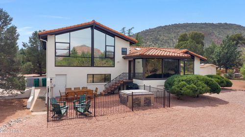 925 E Saddlehorn Rd, Sedona, AZ, 86351-7422 | Card Image