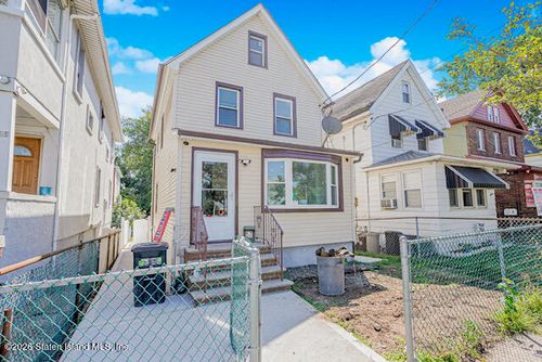 57 Trantor Pl, Staten Island, NY, 10302-1902 | Card Image