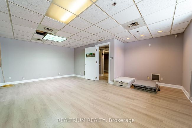 44 Bridge St, Home with 0 bedrooms, 0 bathrooms and null parking in Bradford ON | Image 18