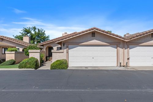 3068 Radford Way, Turlock, CA, 95382 | Card Image