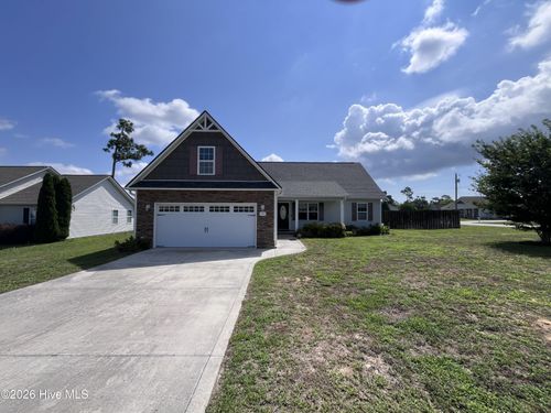 700 Wickford Pl, Hubert, NC, 28539-7500 | Card Image