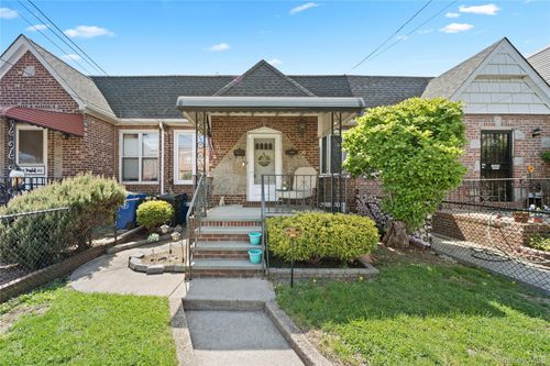 5938 69th Ln, Maspeth, NY, 11378-2630 | Card Image