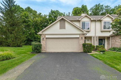 8602 Timber Park Dr, Dayton, OH, 45458-2067 | Card Image