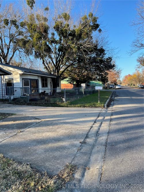 1223 Grand Ave, Durant, OK, 74701-2650 | Card Image