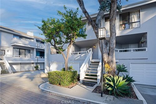 11 Mojo Court, Newport Beach, CA, 92663 | Card Image