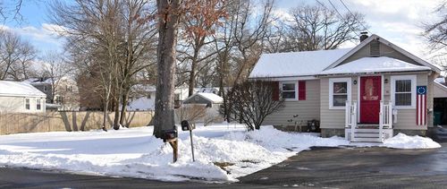 36 Briarwood Ave, Billerica, MA, 01821-1610 | Card Image