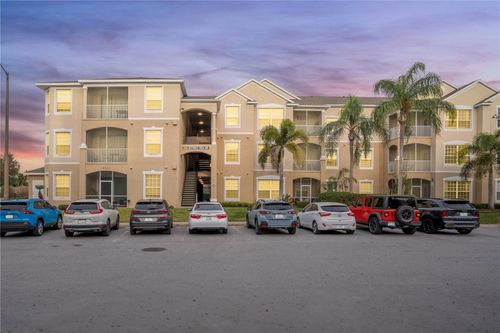 303-2303 Butterfly Palm Way, KISSIMMEE, FL, 34747-2714 | Card Image