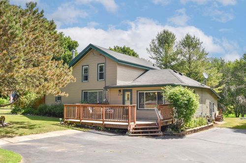 245 N Schuyler St, Neosho, WI, 53059 | Card Image