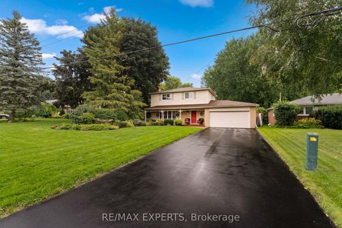 28 Hilltop Dr, Caledon East, ON, L7C1H6 | Card Image