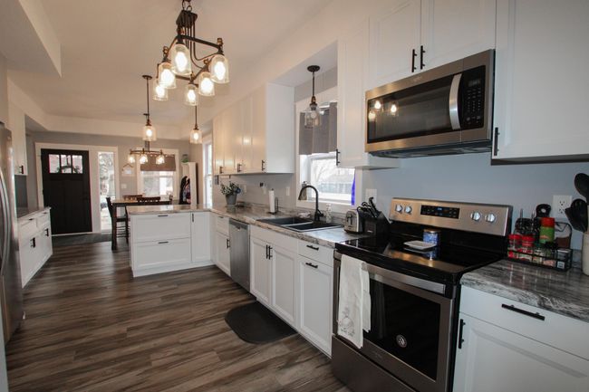 Kitchen | Image 22