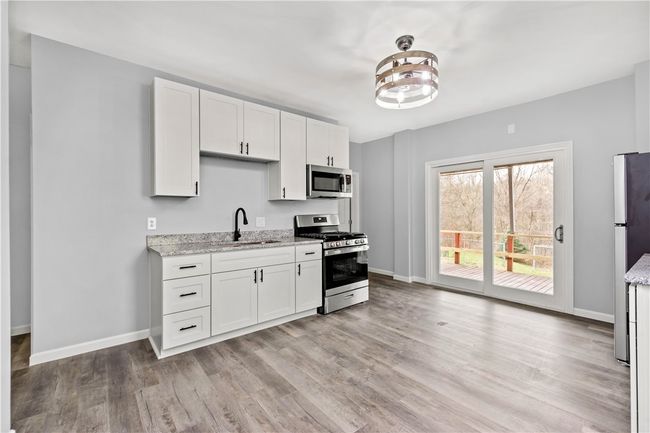 2147 Lincoln Blvd, House other with 4 bedrooms, 2 bathrooms and null parking in Elizabeth PA | Image 4