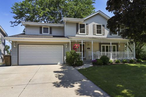 5926 83rd St, Kenosha, WI, 53142-4726 | Card Image