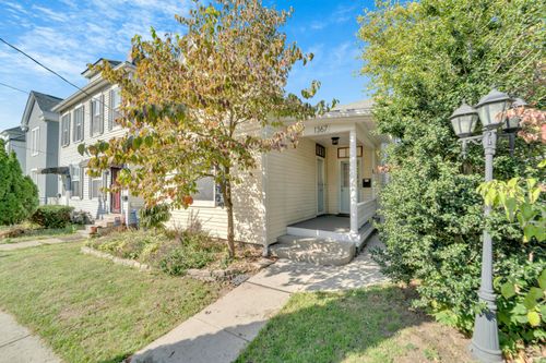 1367 City Park Ave, Columbus, OH, 43207-1015 | Card Image