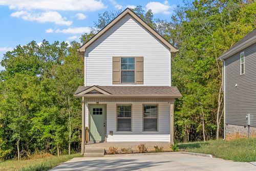 174 Oak St, Clarksville, TN, 37042-7102 | Card Image