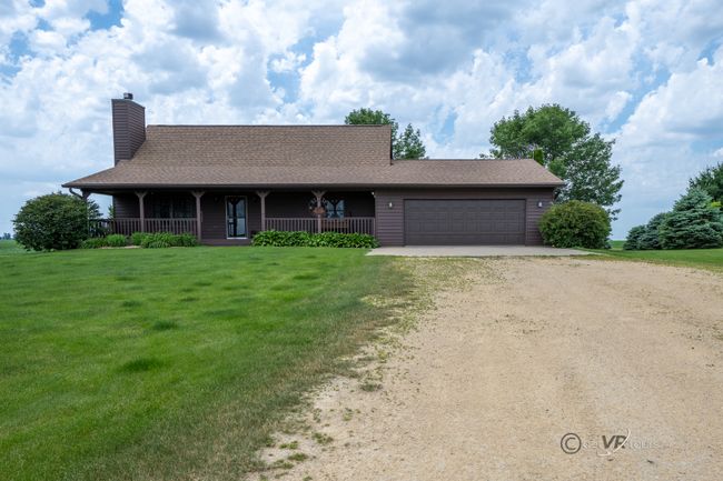 2361 W Florence Rd, House other with 3 bedrooms, 2 bathrooms and 4 parking in BAILEYVILLE IL | Image 41
